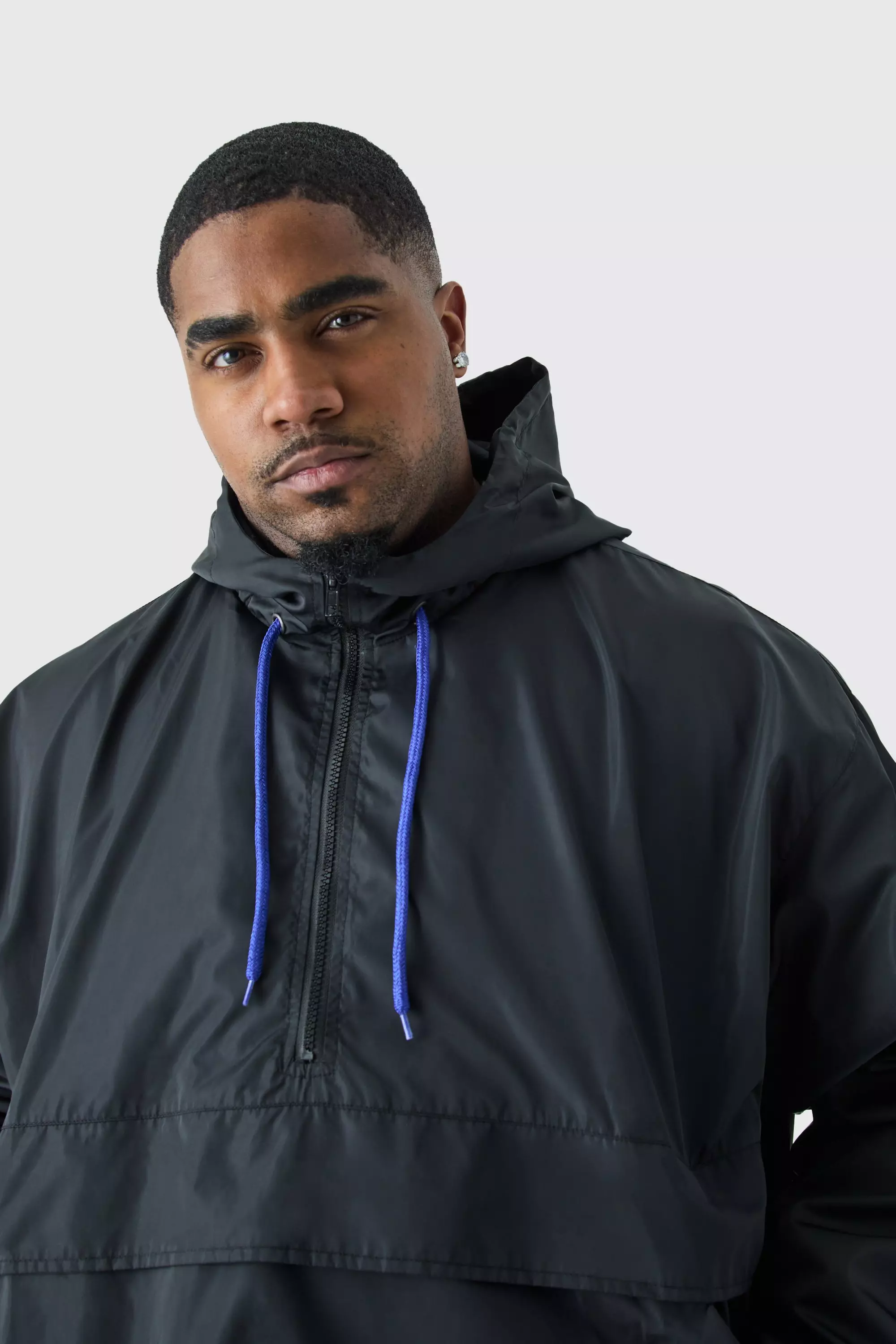 Black half zip windbreaker hotsell