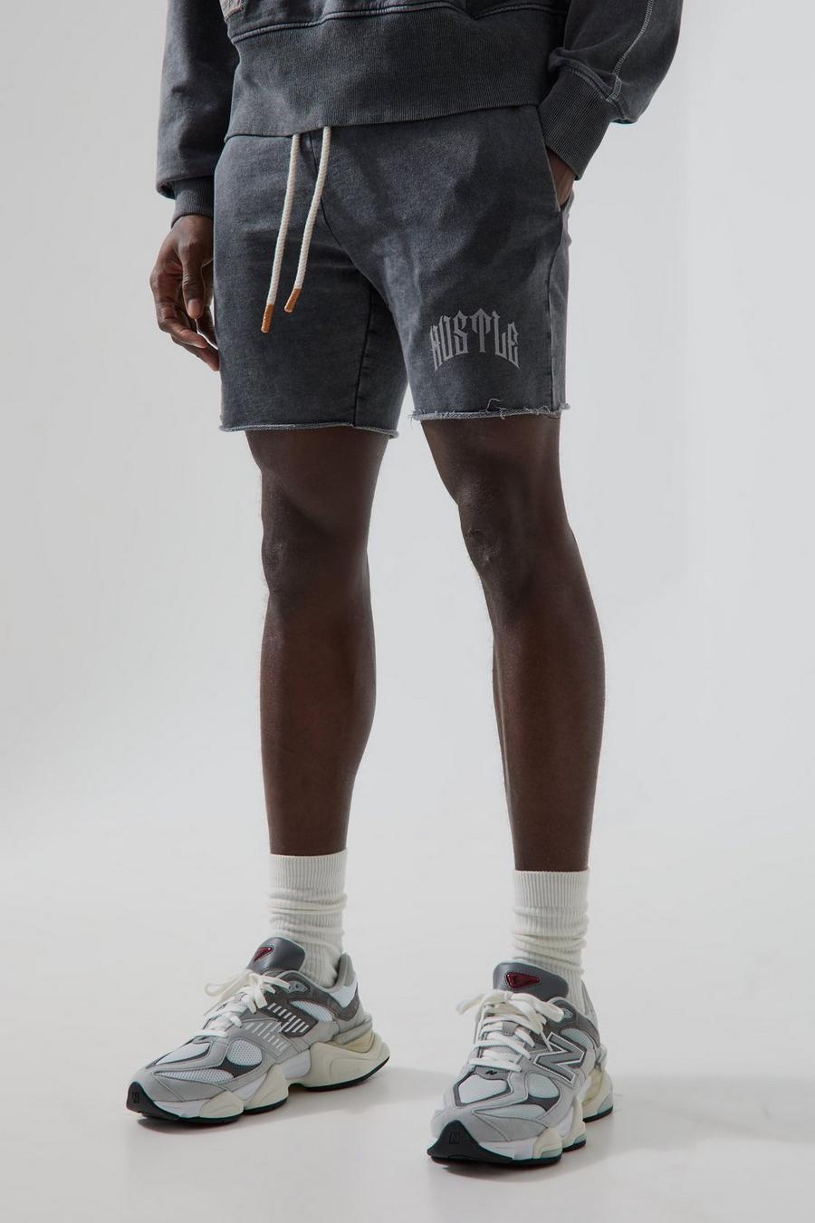 Black MAN Active Rest Day Shorts med tvättad effekt image number 1