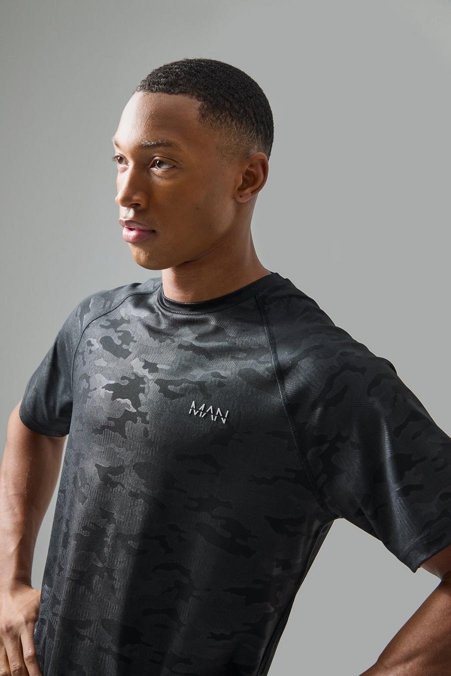 Man Active Camouflage Raglan T-Shirt, Black image number 1