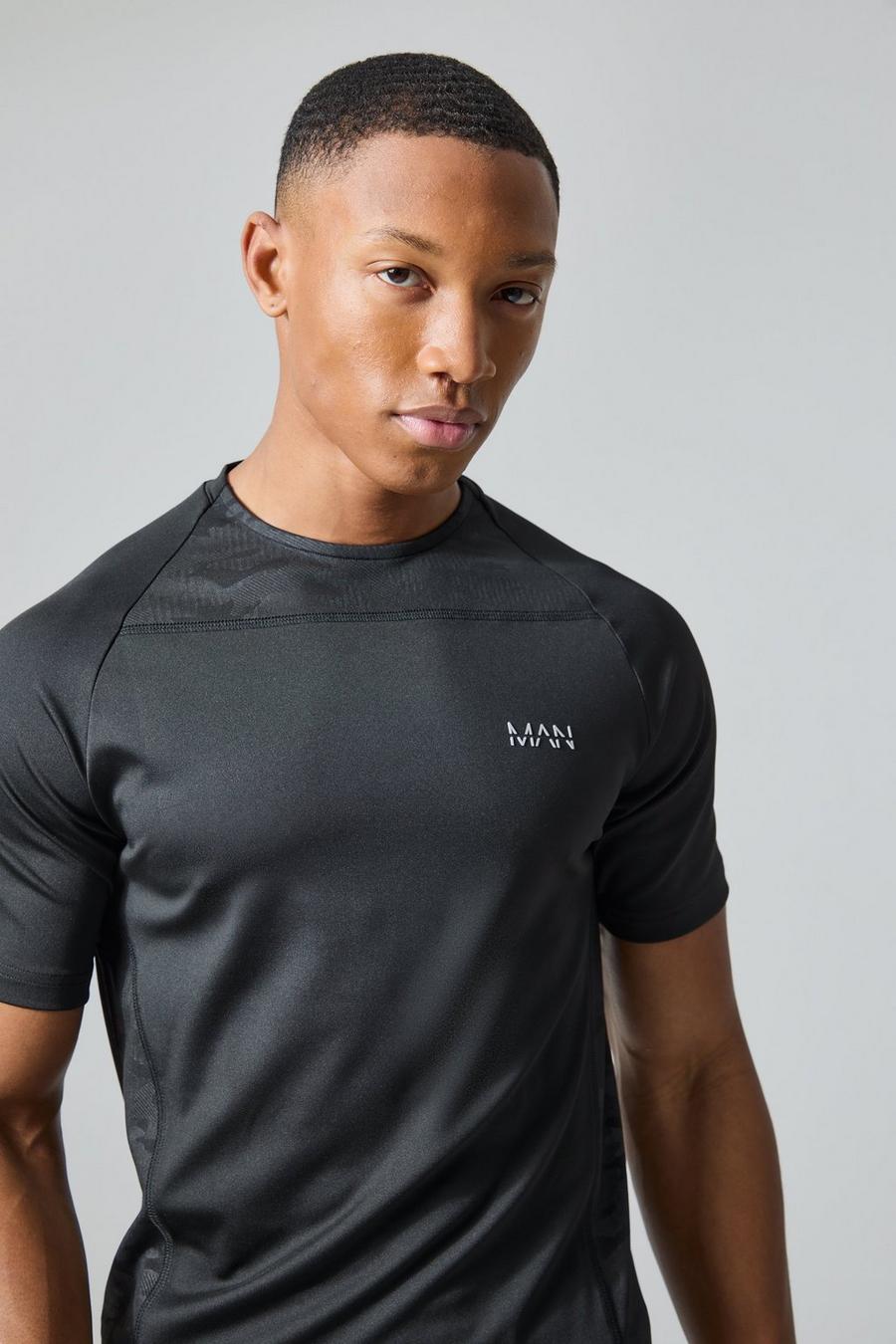 Camiseta MAN Active de ranglán ajustada al músculo con estampado de camuflaje, Black
