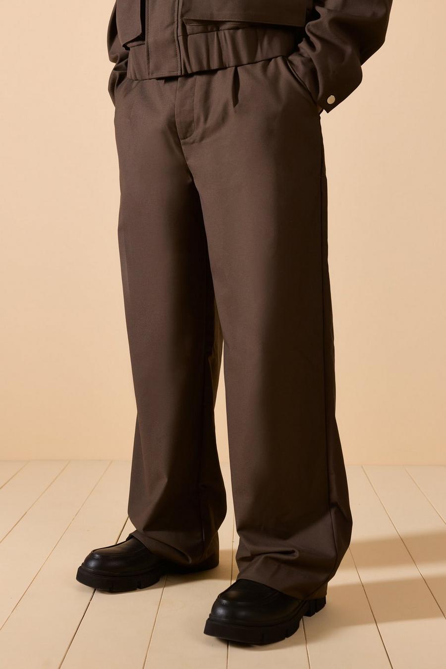 Pantalón entallado de pernera ancha con cinturón, Chocolate image number 1