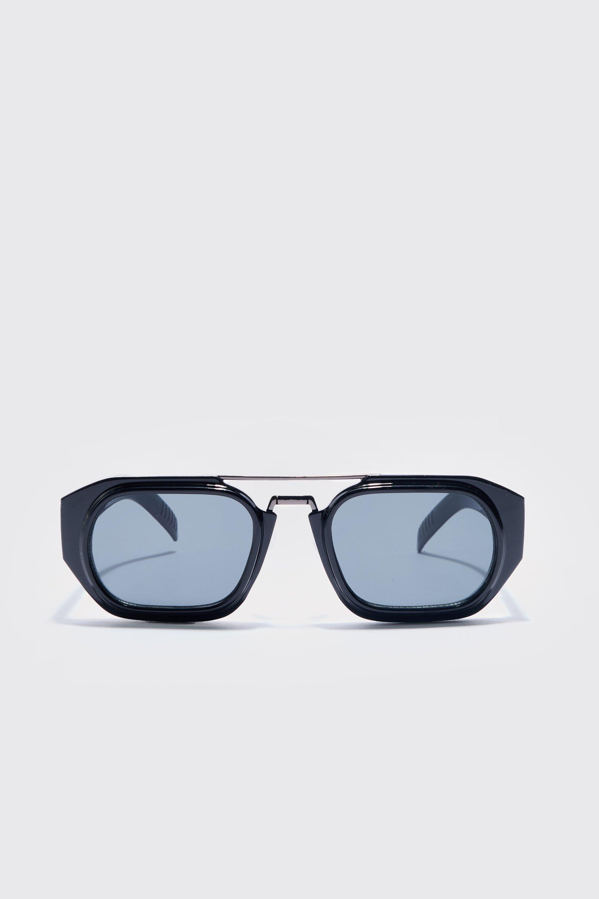 Sonnenbrille mit eckigem Gestell | boohoo DE