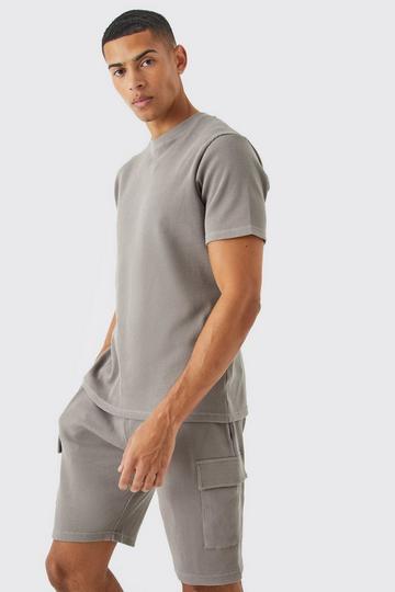 Slim Waffle T-shirt & Cargo Short Set taupe