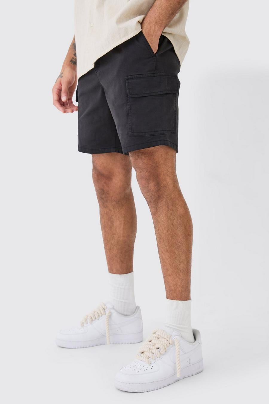 Pantalón corto cargo ajustado, Black image number 1