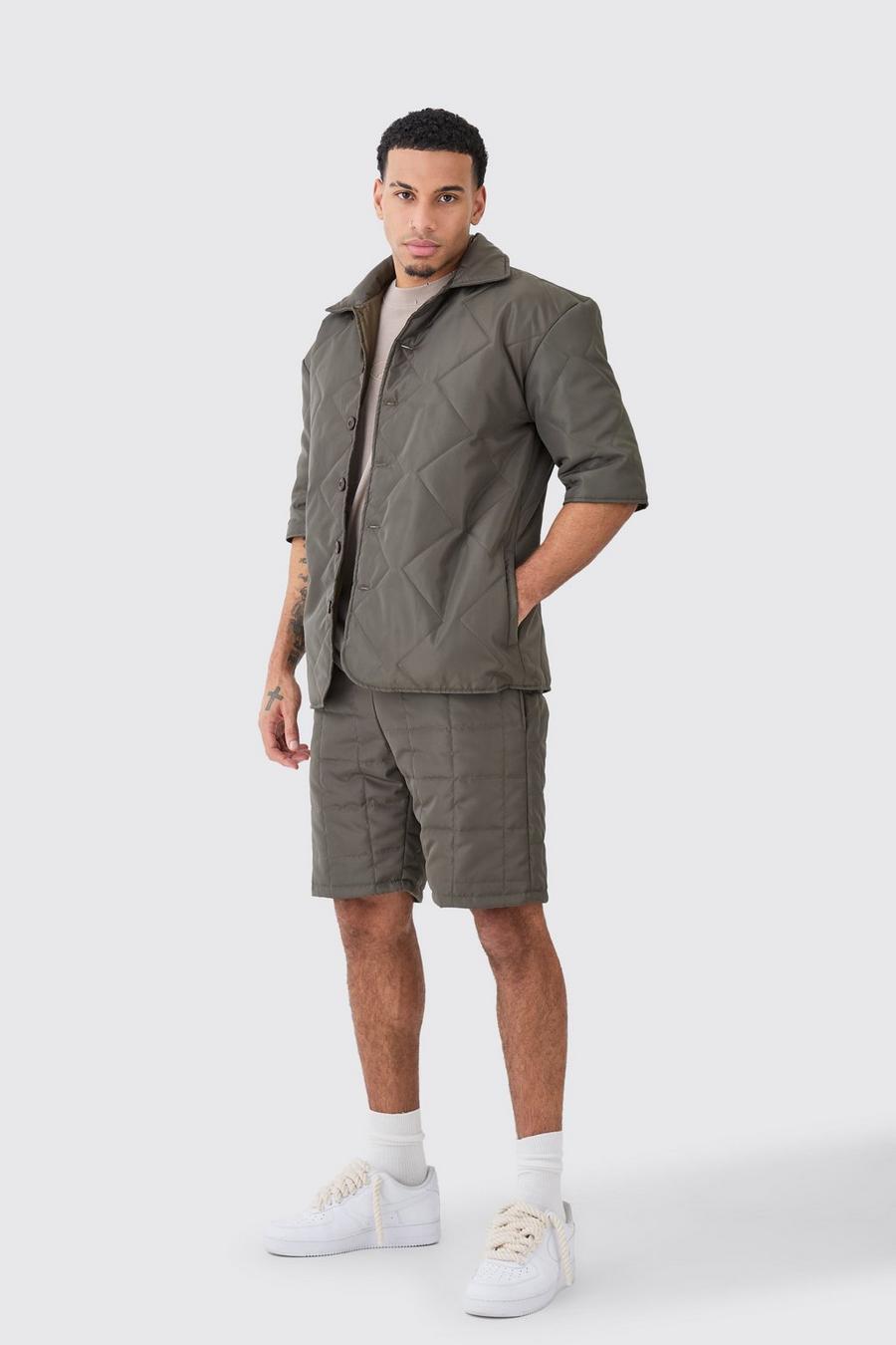 Milan-tryck olive Quilted Square Shirt And Short Set  image number 1