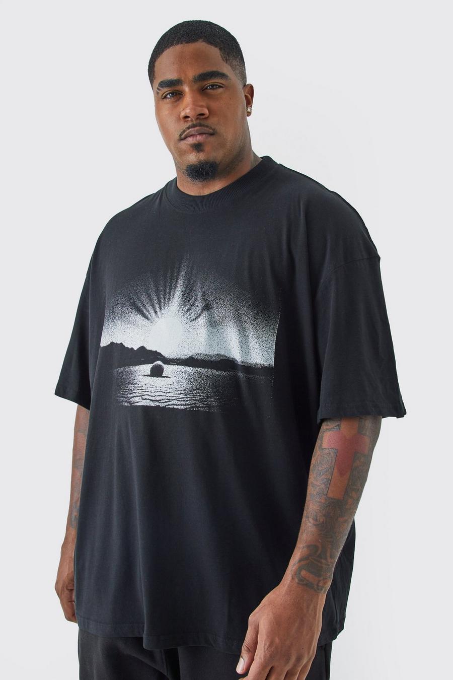 Camiseta Plus oversize con estampado de paisaje en la espalda, Black image number 1