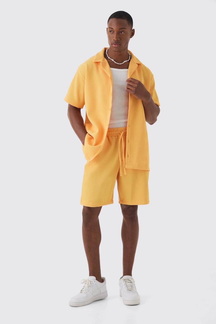 Yellow Oversize plisserad skjorta och shorts