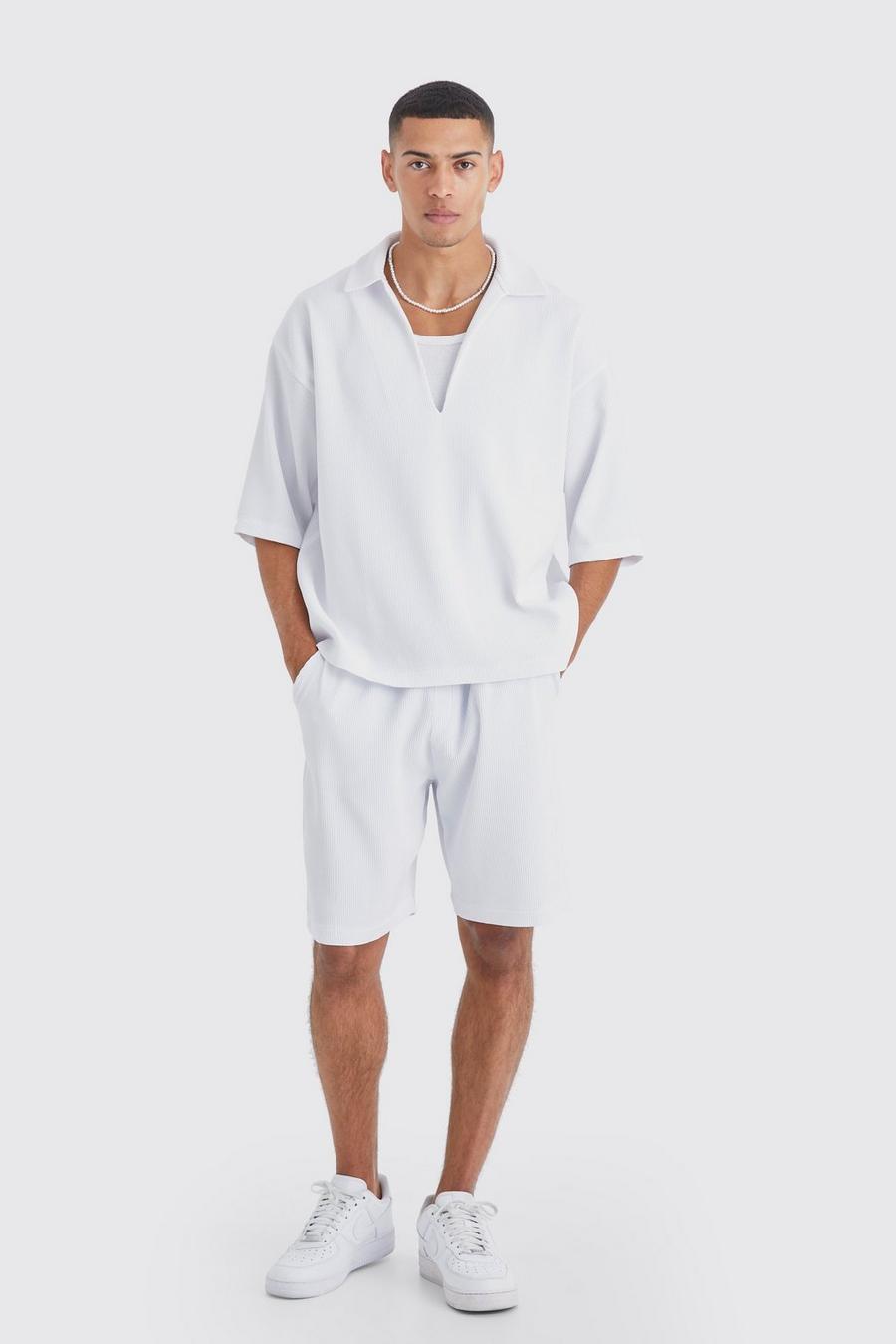 White blanc Pleated V Neck Shirt And Short Set 