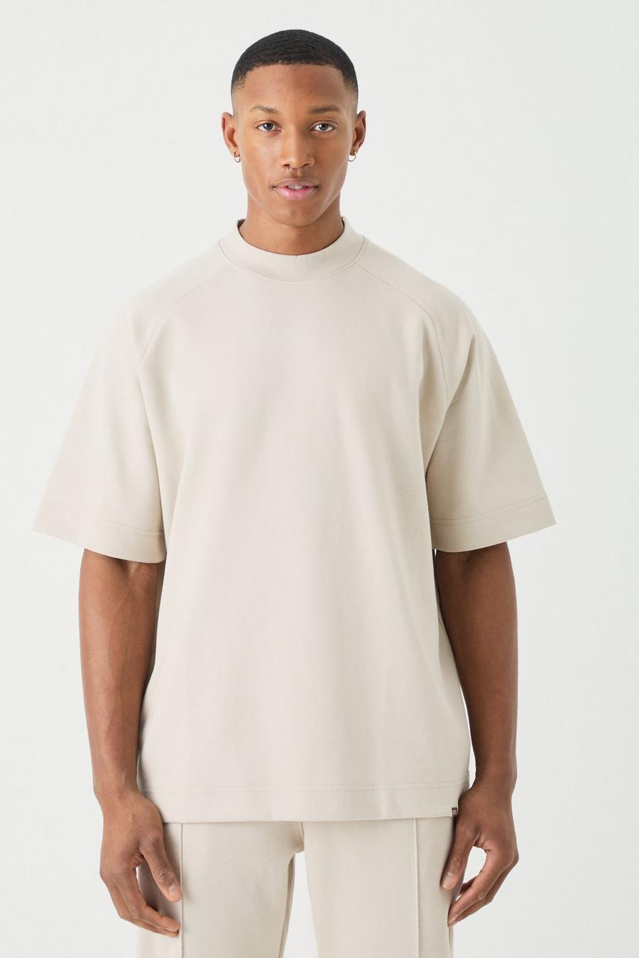 Camiseta MAN oversize de raglán grueso entrelazado con cuello extendido, Stone image number 1