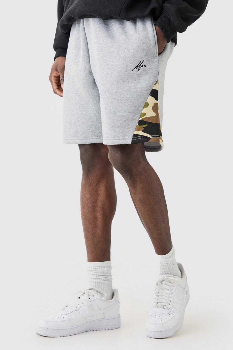Grey marl MAN Kamouflagemönstrade shorts med ledig passform image number 1