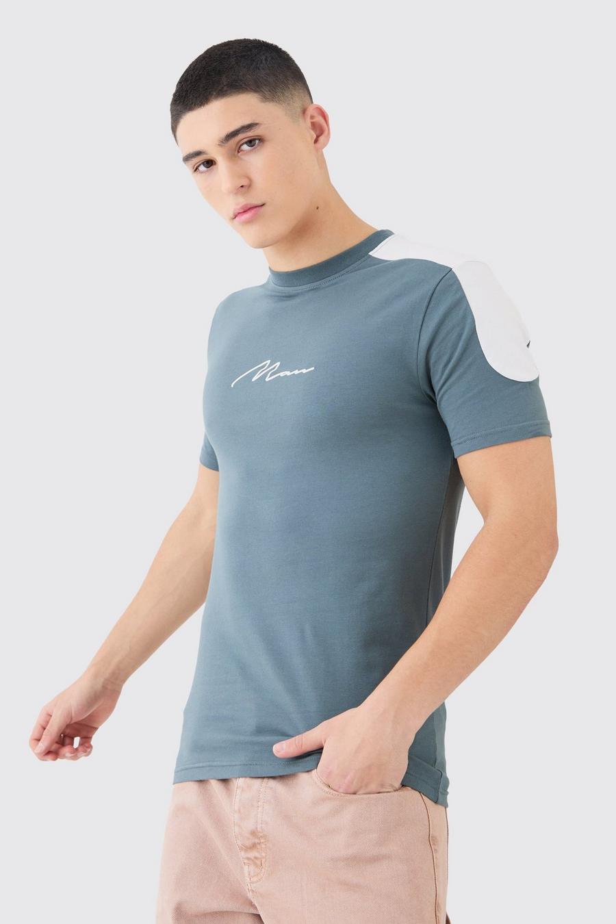 Slate blue Man Muscle Fit Color Block T-Shirt image number 1