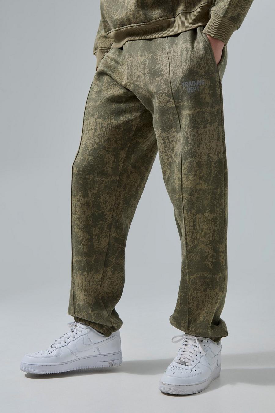 Khaki Oversize mjukisbyxor med kamouflagemönster image number 1