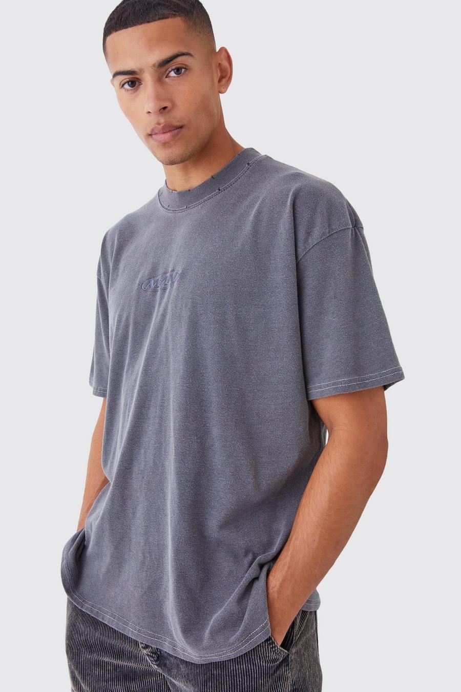 Grey Oversize sliten t-shirt med brodyr och tvättad effekt image number 1