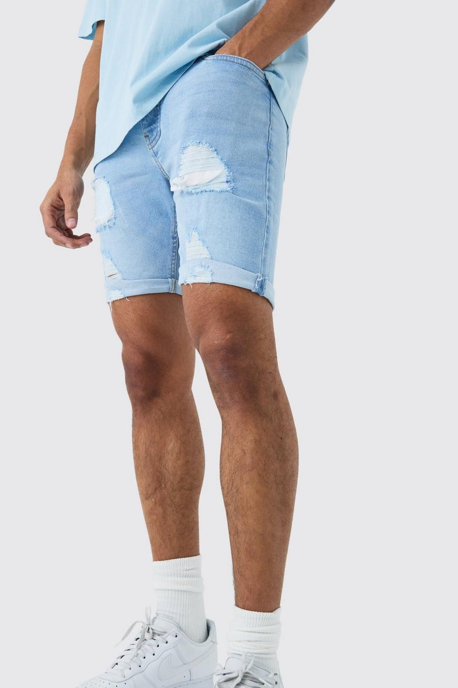 Pantalones cortos vaqueros pitillo elásticos desgastados en azul claro, Light blue image number 1