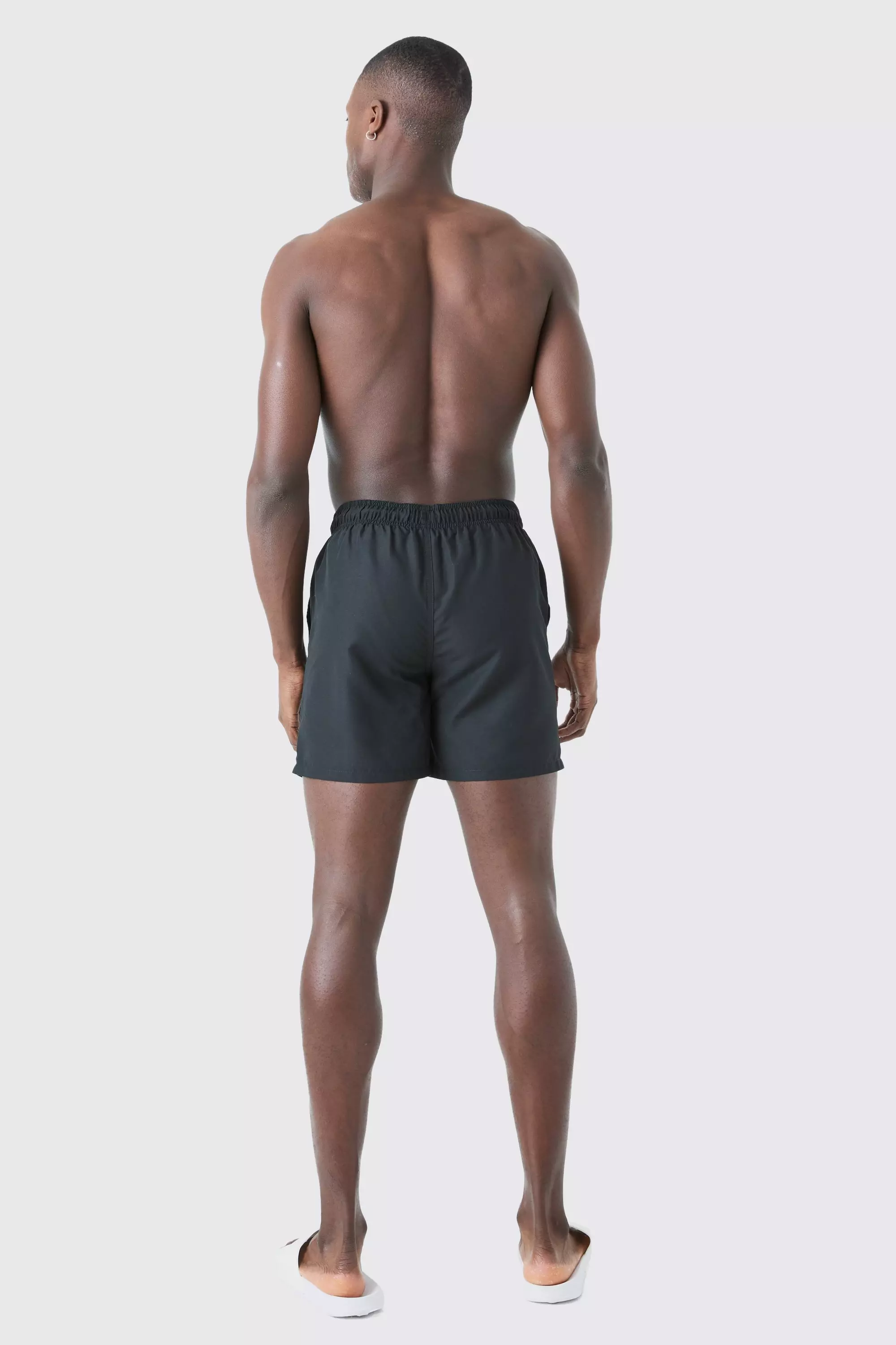 Black Man Signature Mid Length Swim Short صورة بديلة