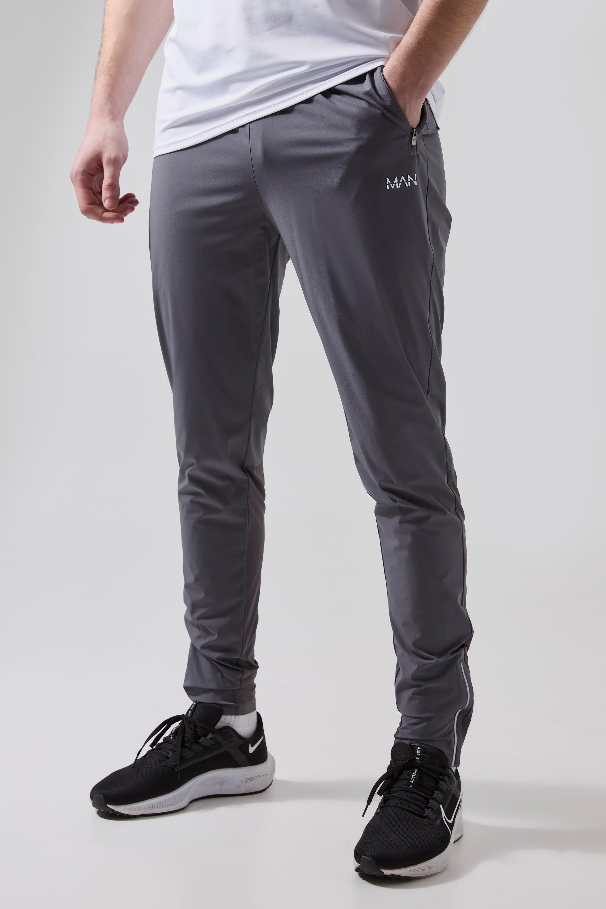 Pantaloni tuta uomo leggeri online
