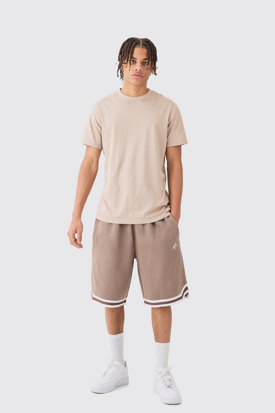 Mittellange Oversize Man Signature Basketball-Shorts mit Streifen, Brown image number 1
