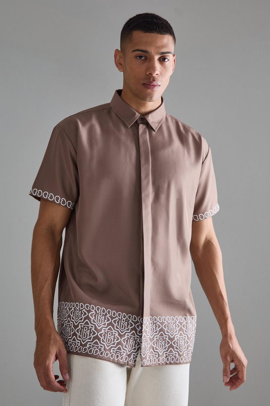 Camisa oversize de sarga suave con estampado en el bajo, Taupe image number 1