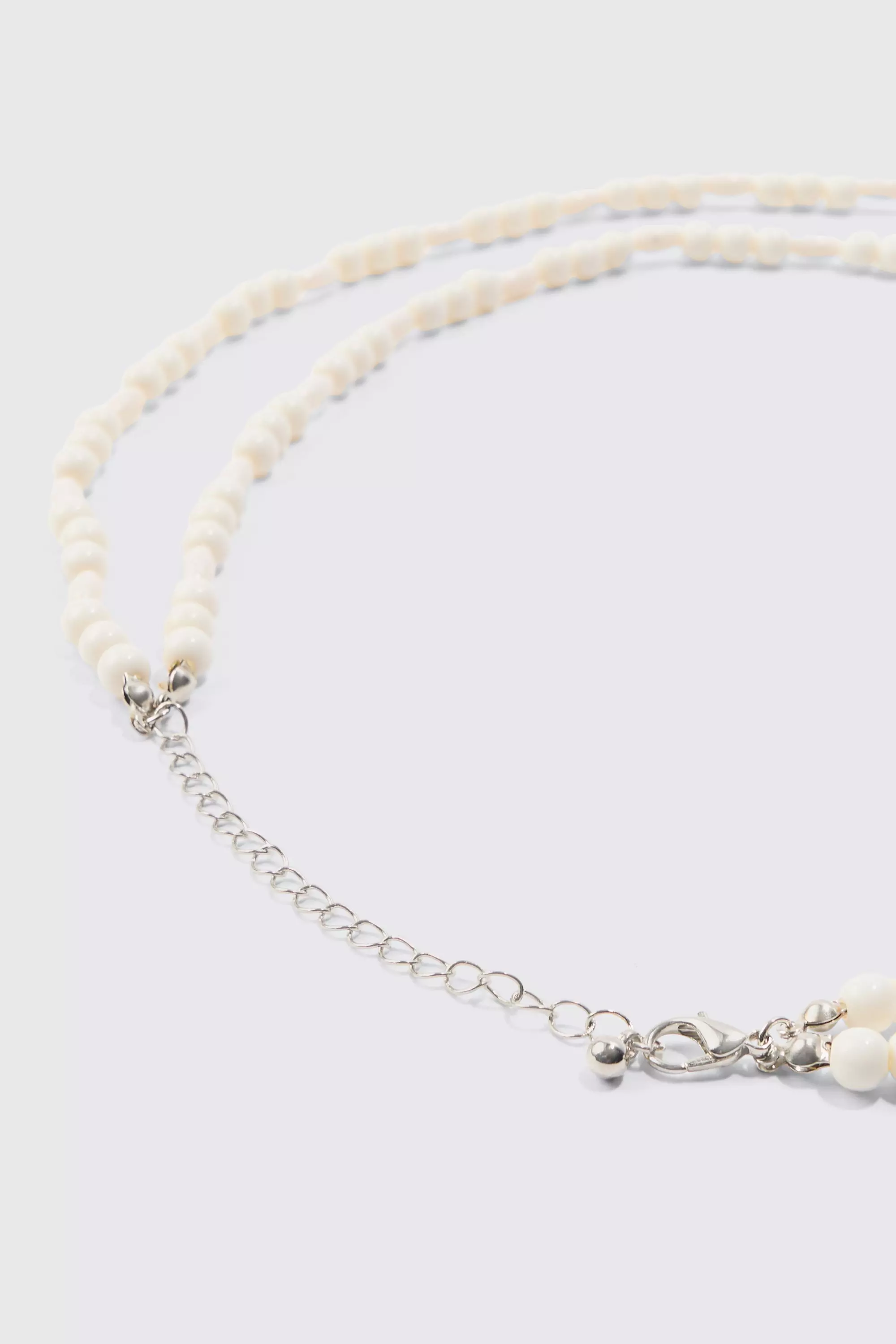 Pearl Multi Layer Chain Necklace In White alternative image