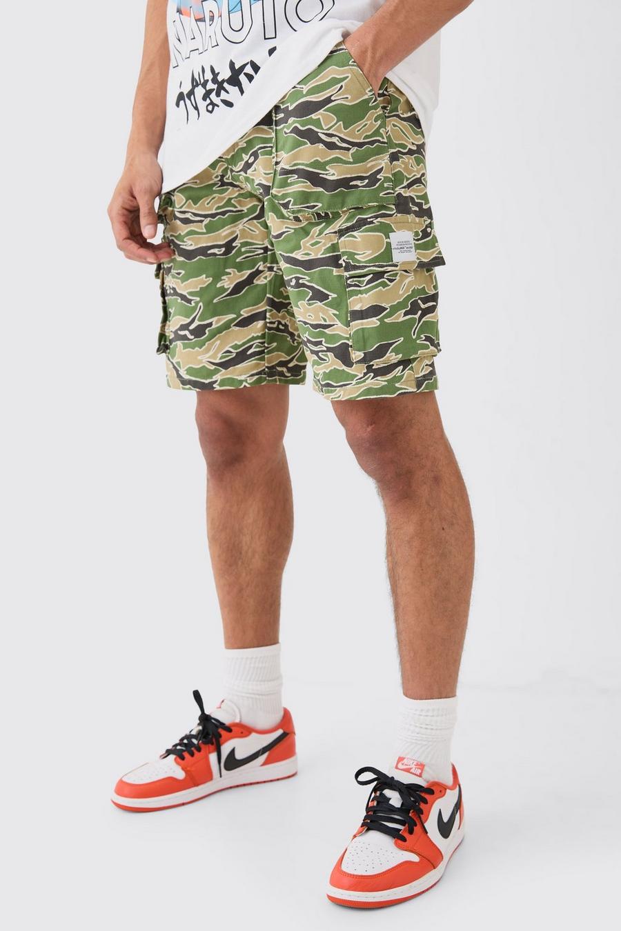 Khaki Woven Tab Camo Relaxed Cargo Shorts image number 1