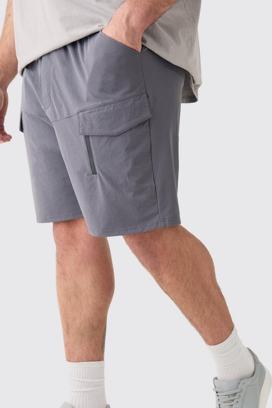 Plus lockere elastische Stretch Cargo-Shorts mit Reißverschluss, Charcoal image number 1