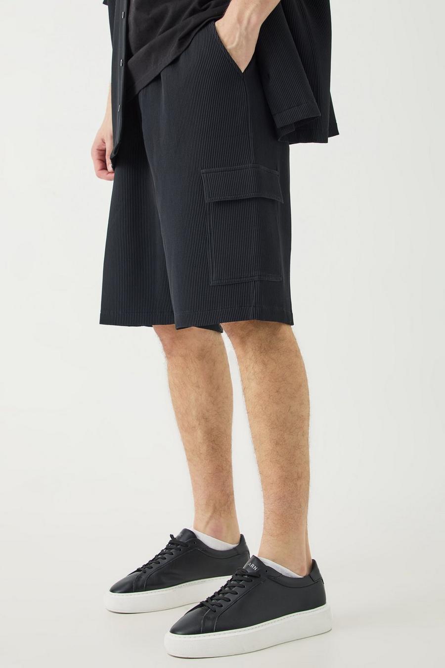 Pantalón corto Tall cargo plisado con cintura elástica, Black image number 1