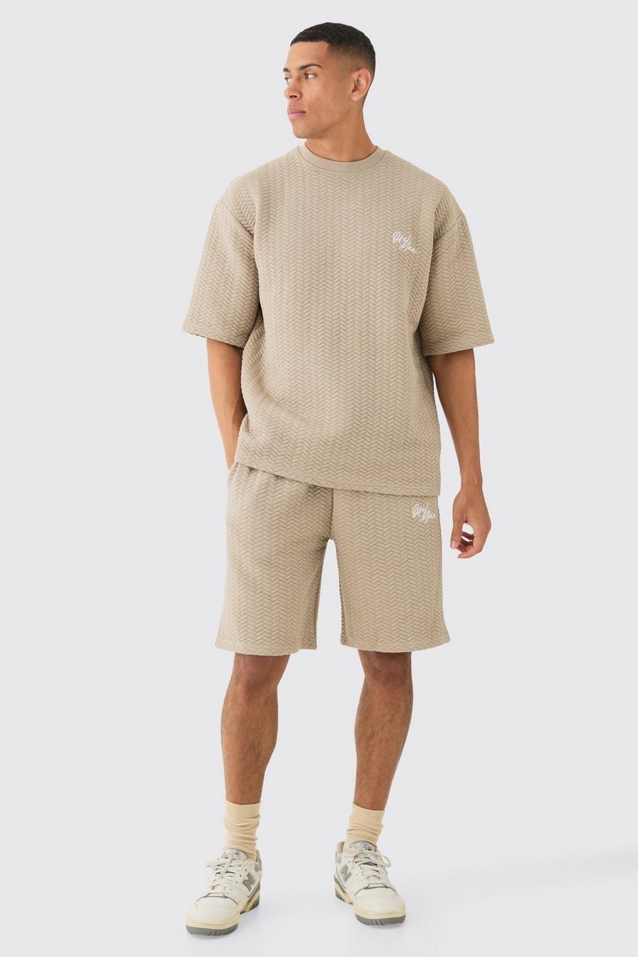 Taupe Oversized Gewatteerd Herringbone T-Shirt Met Stiksels En Shorts Set