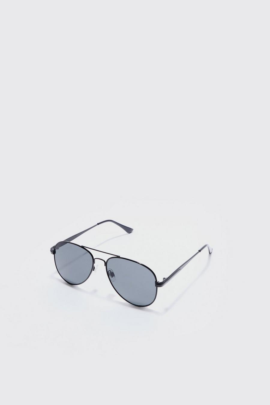 Metal Aviator Sunglasses In Black image number 1