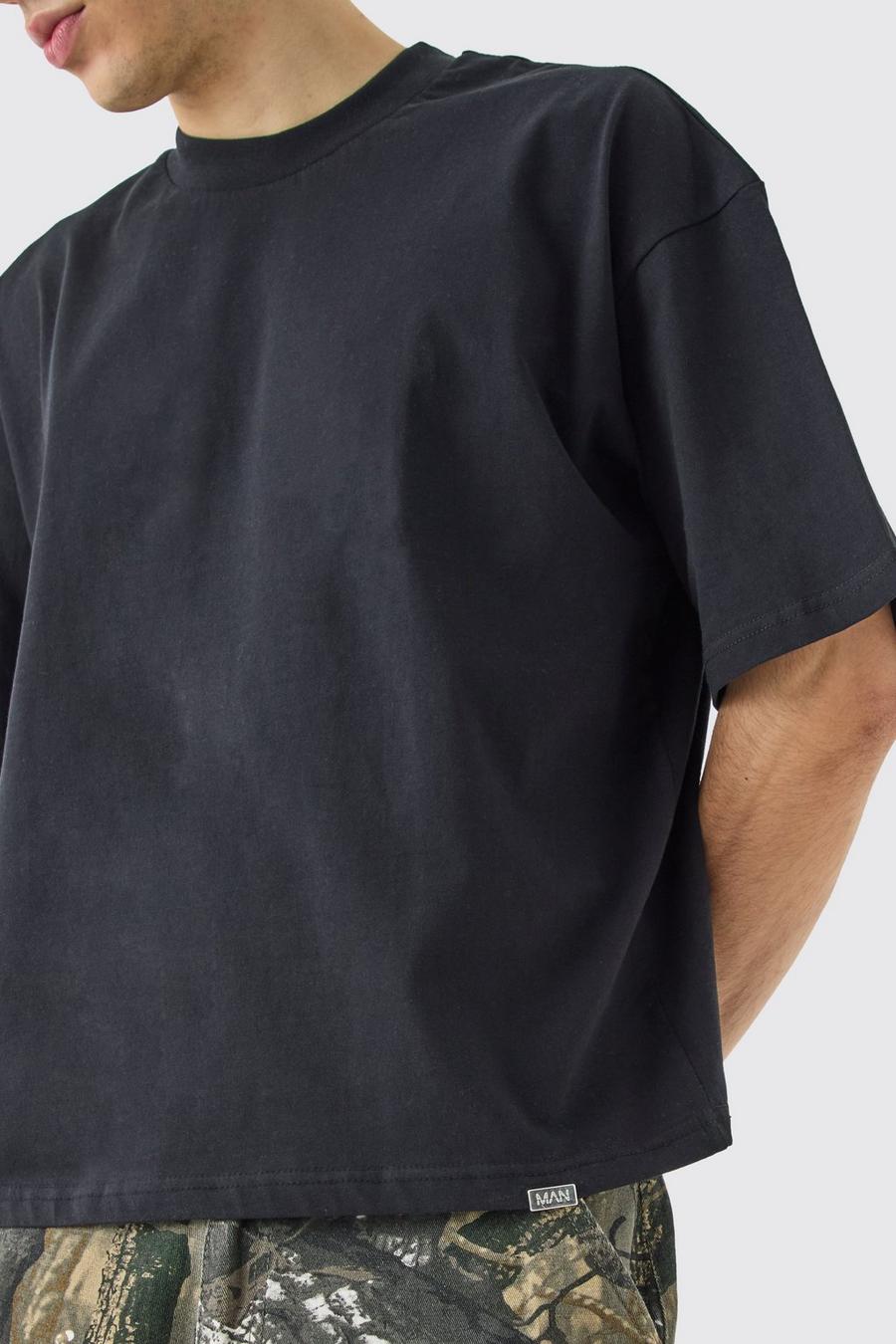 Black Oversize t-shirt i boxig modell med hög halsmudd image number 1