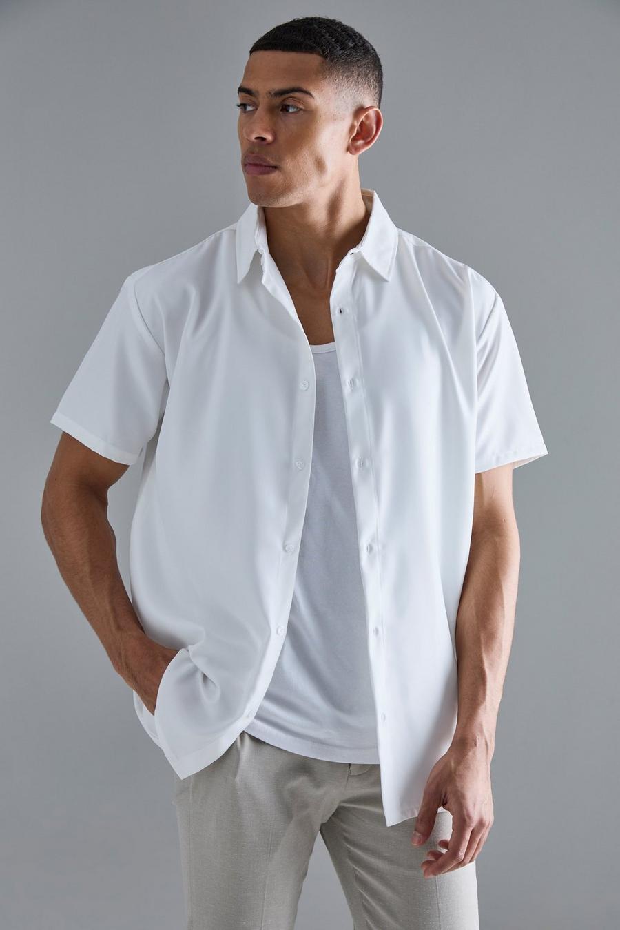 White Oversized Zacht Keperstof Overhemd Met Korte Mouwen image number 1