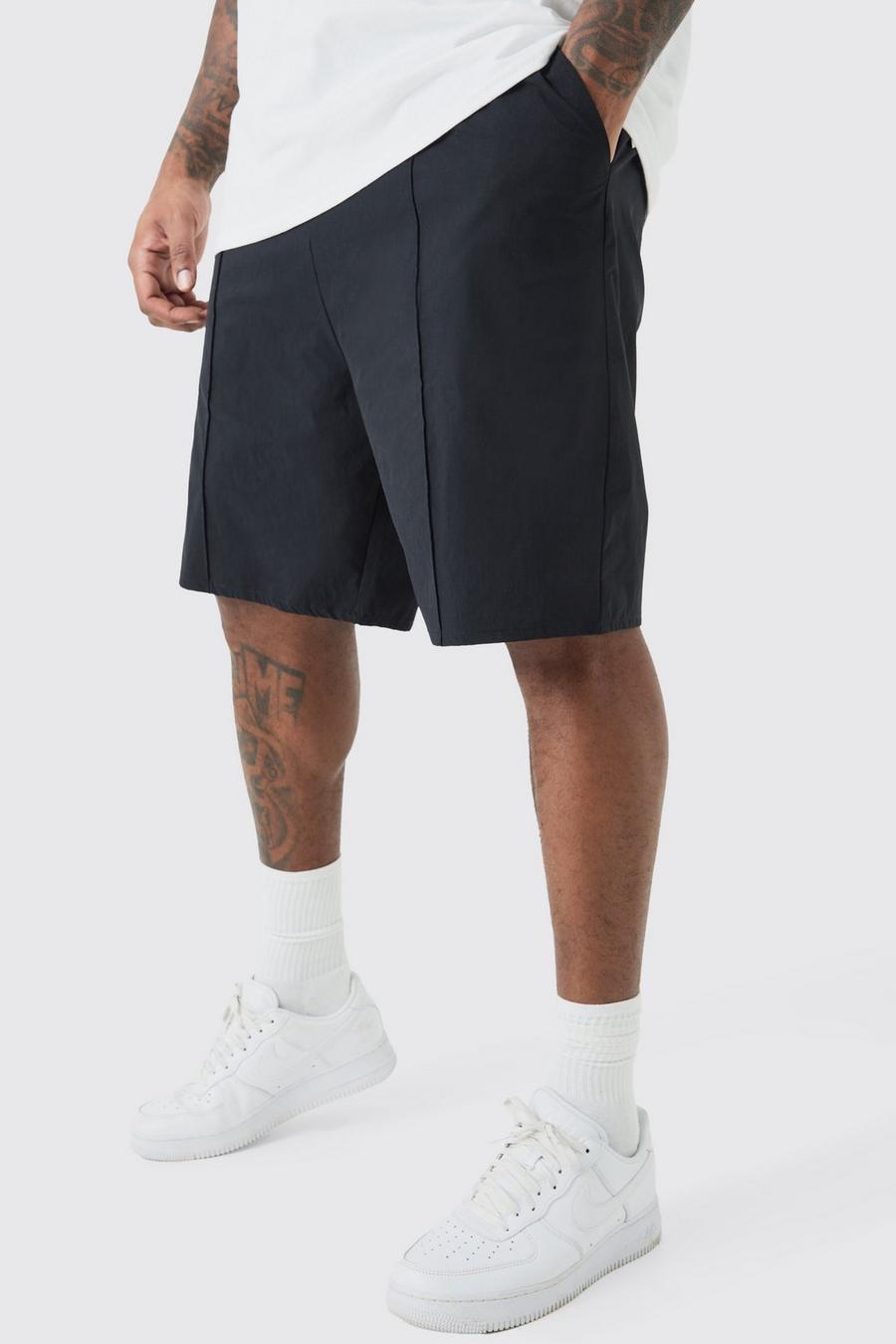 Black Plus Shorts i nylon med elastisk midja image number 1