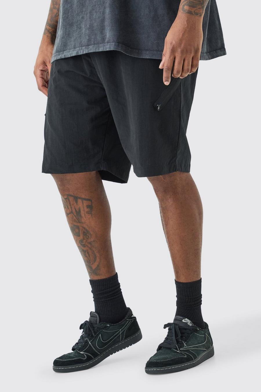 Plus Shorts mit elastischem Bund und asymmetrischem Reißverschluss, Black