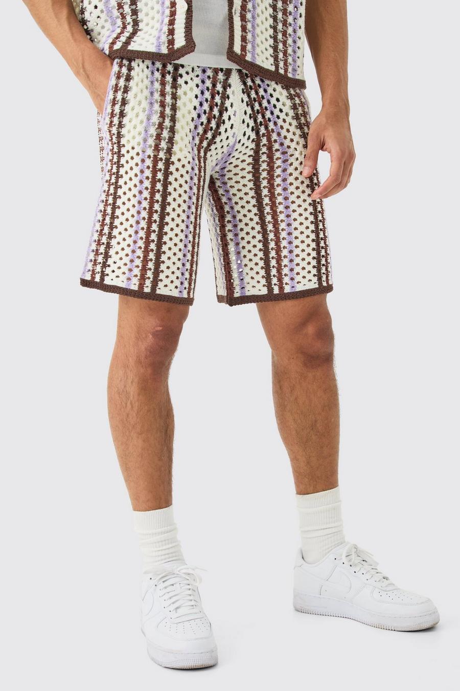 Ecru Stickade shorts med ledig passform image number 1