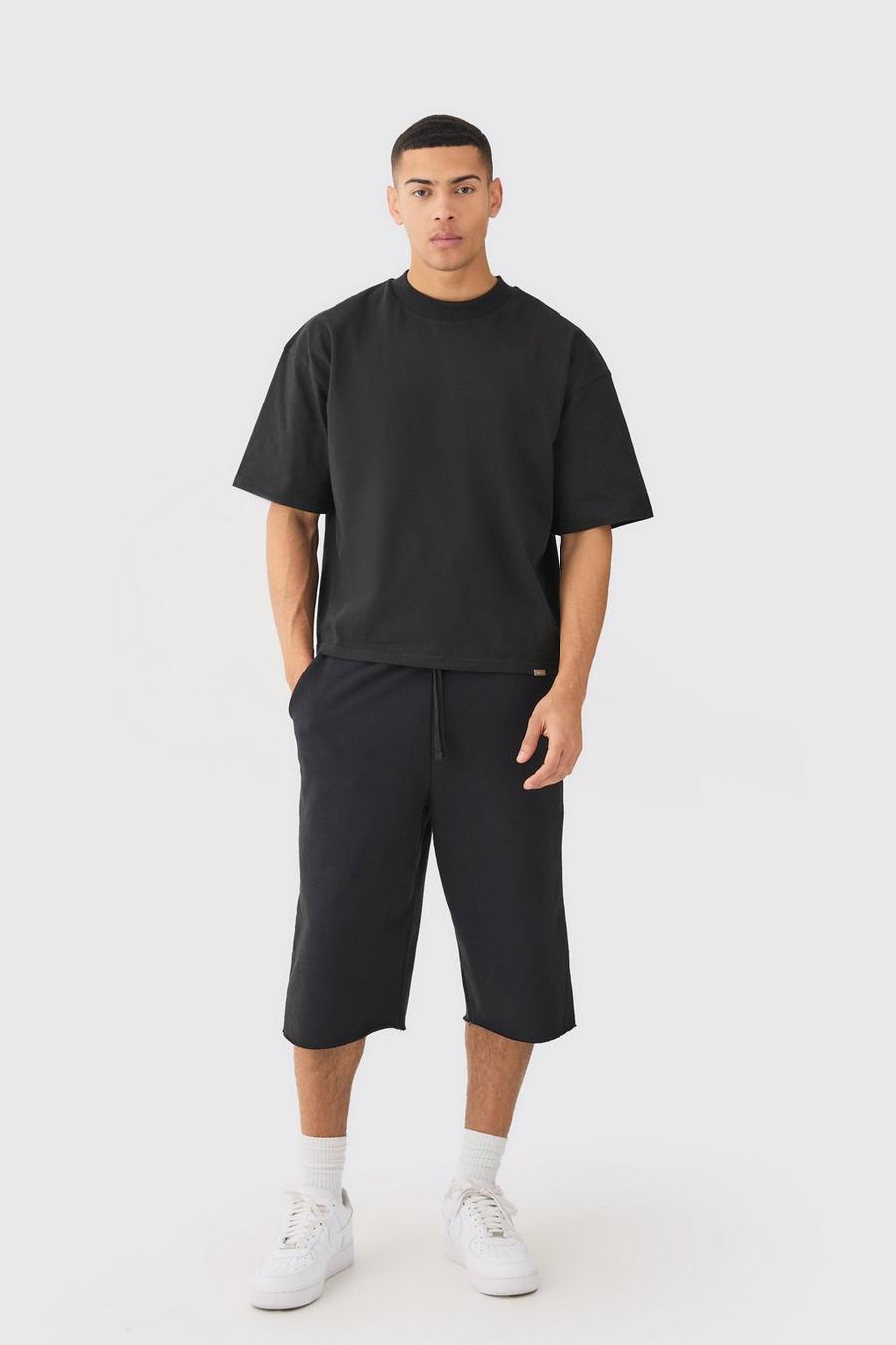 Set T-shirt squadrata oversize con girocollo esteso & pantaloncini, Black image number 1