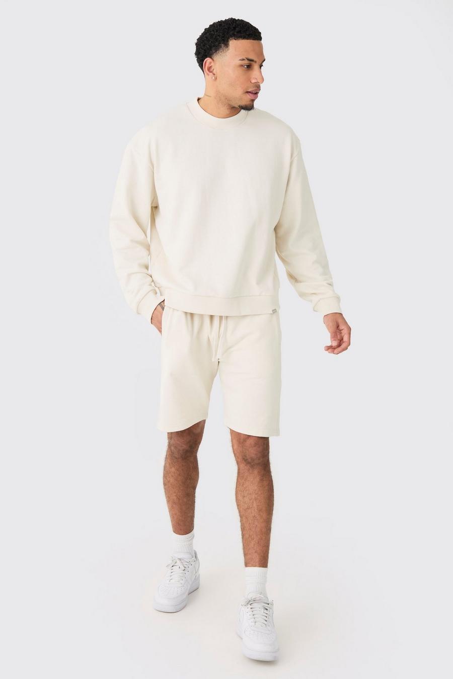Ecru Oversize sweatshirt och shorts med hög halsmudd