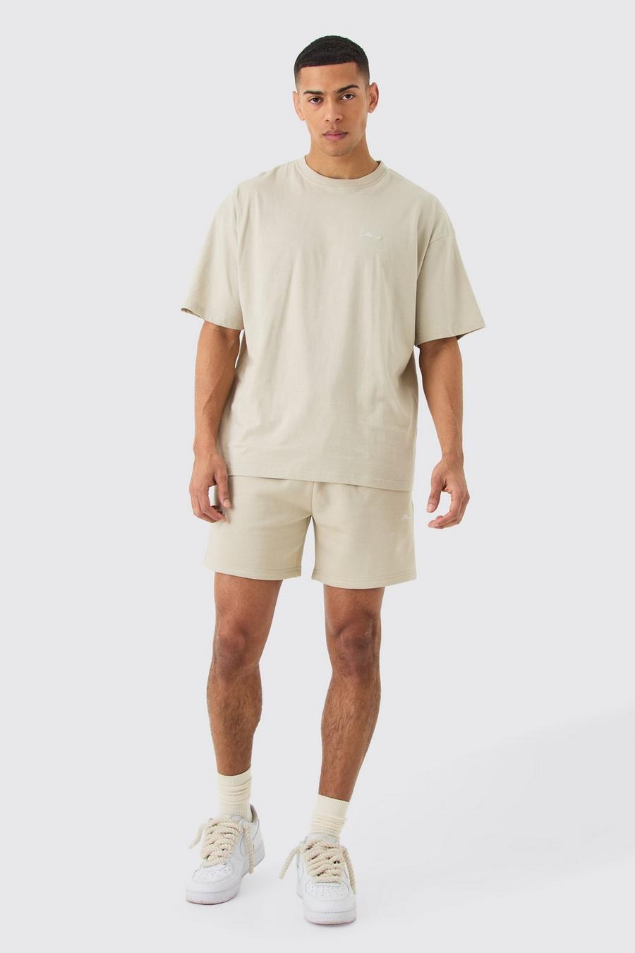 Set T-shirt con firma Man & pantaloncini comodi, Stone image number 1