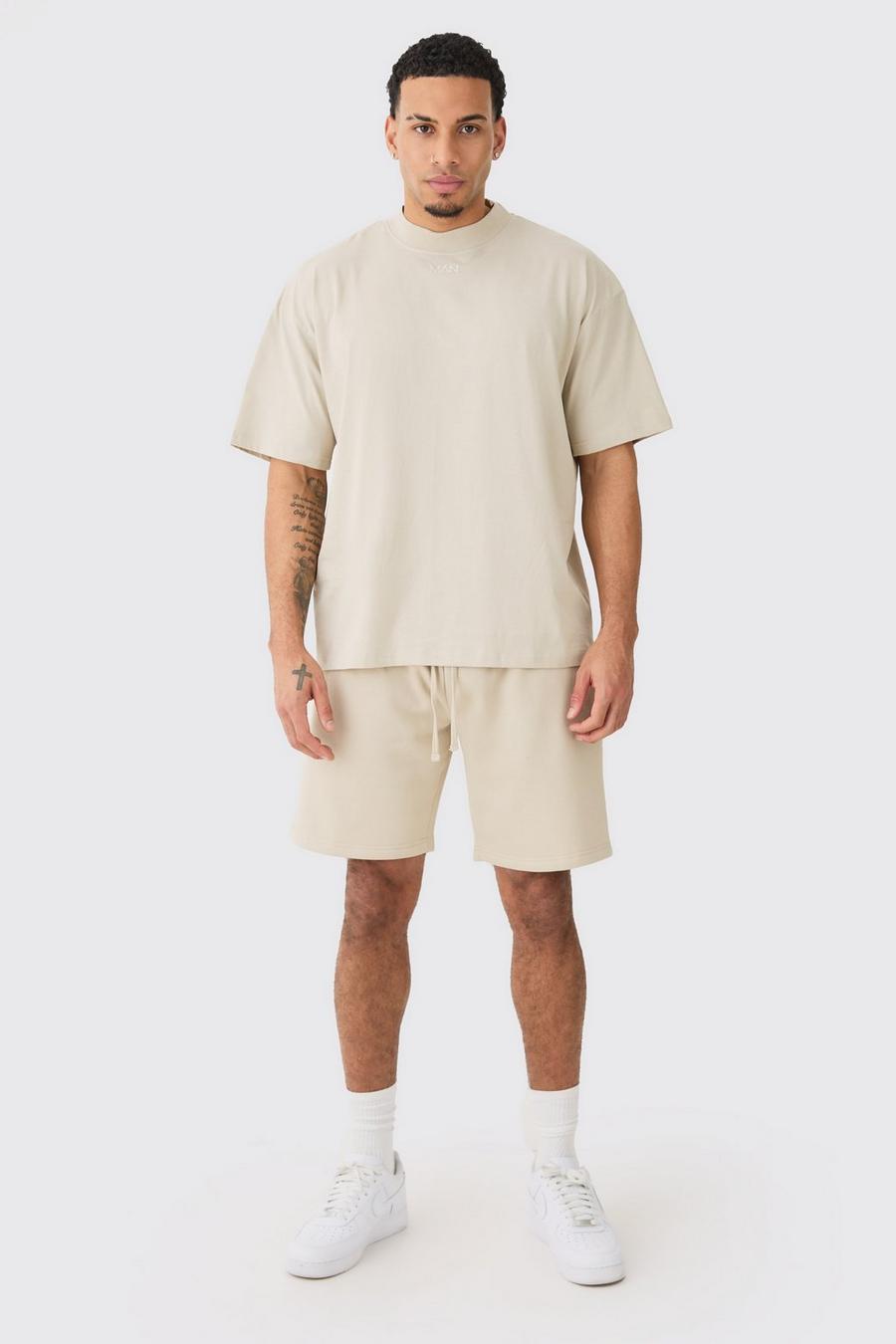 Set T-shirt Man oversize con girocollo esteso & pantaloncini rilassati, Stone