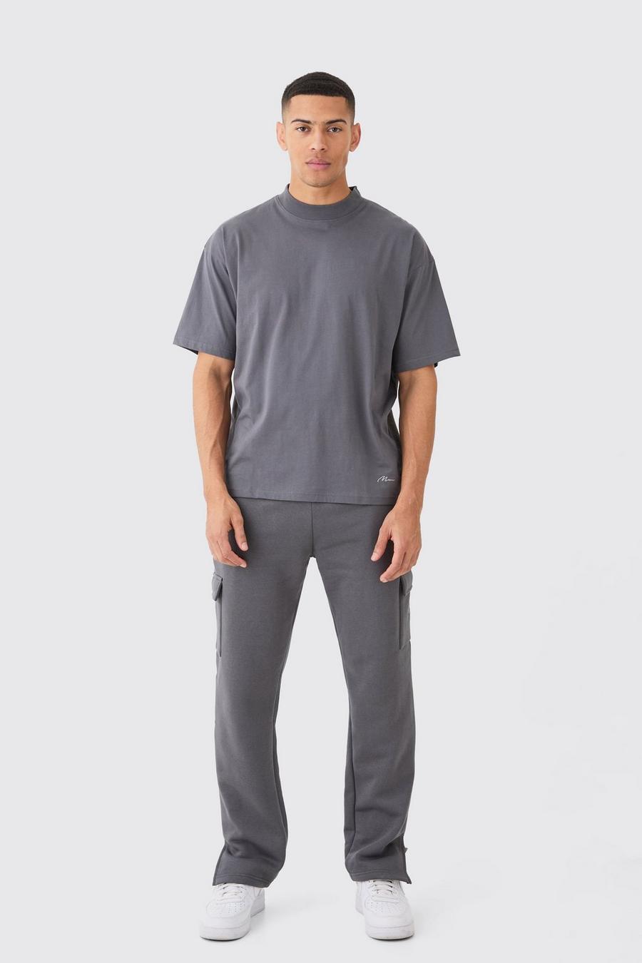 Conjunto de pantalón deportivo cargo y camiseta oversize con firma MAN, Charcoal image number 1