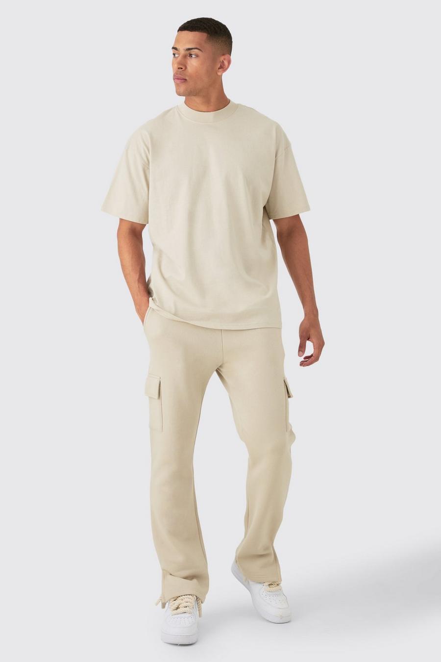 Set T-shirt oversize con firma Man & pantaloni tuta stile Cargo, Stone image number 1