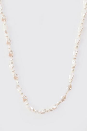 Shine Beaded Necklace In White white