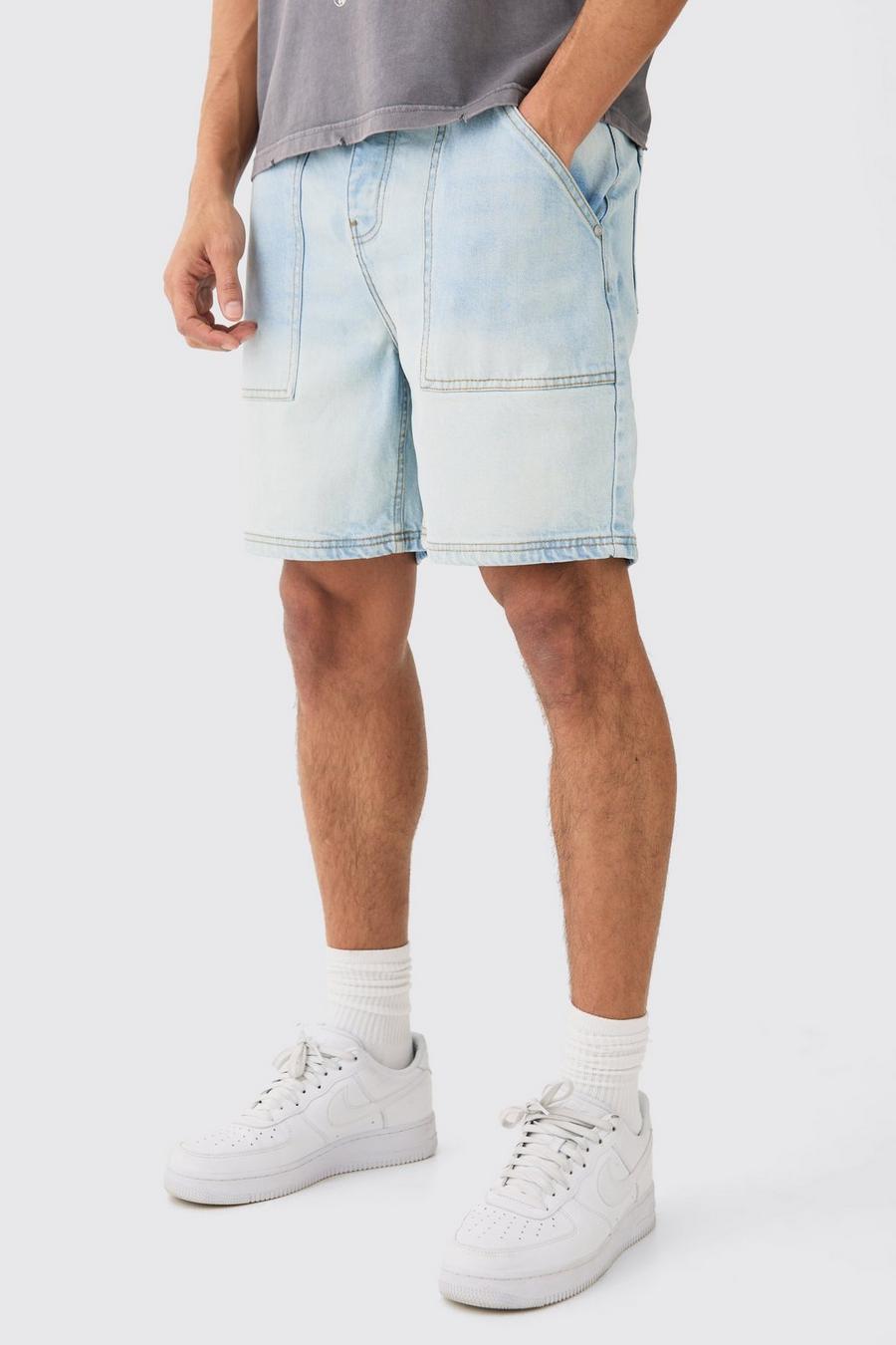 Pantaloncini rilassati in denim rigido Man con incisioni sul retro e tasche posteriori, Light blue image number 1