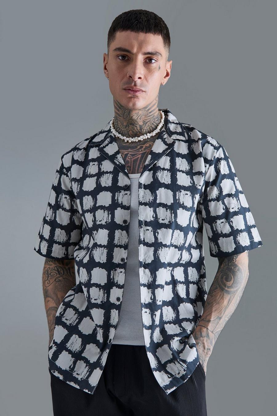 Black Tall Kortärmad skjorta i poplin med bowlingkrage image number 1
