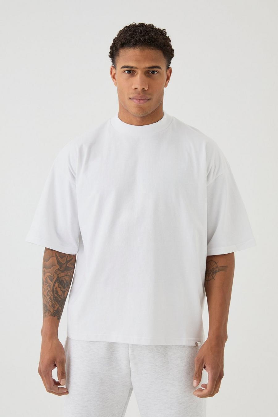 Oversized Boxy Heavyweight T-shirt | boohoo USA Oversized Boxy Heavyweight T-shirt | boohoo USA