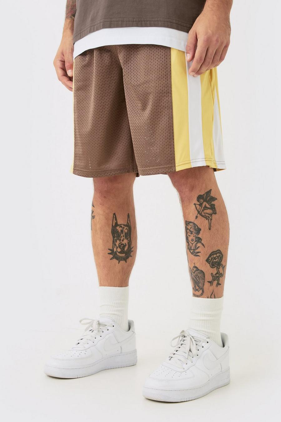 Pantaloncini da basket in rete a blocchi di colore, Mustard image number 1