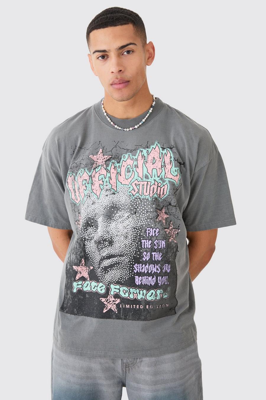Camiseta oversize sobreteñida con estampado gráfico Official de cara, Charcoal
