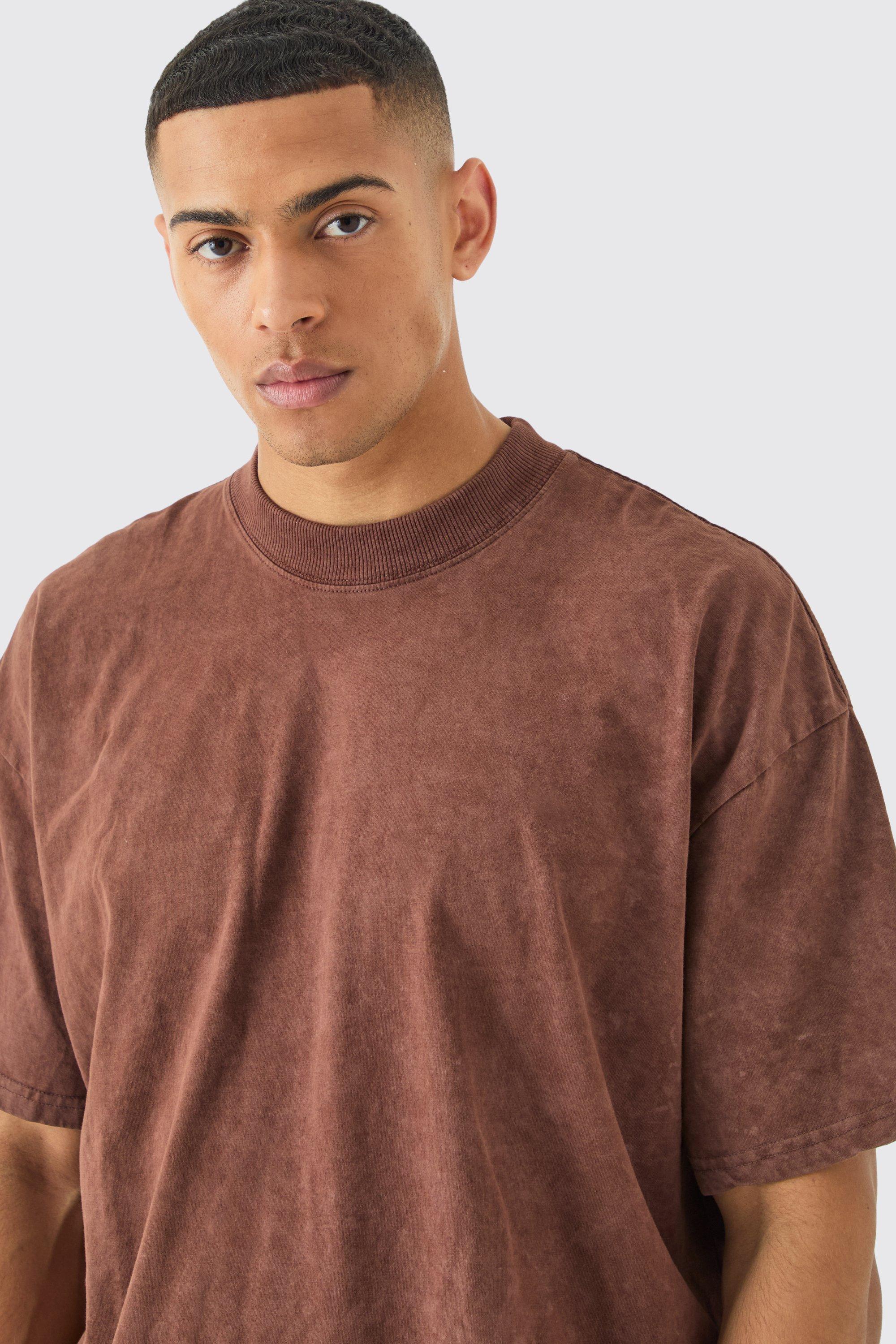 Oversized Acid Wash Cross Graphic T-shirt | boohoo CA