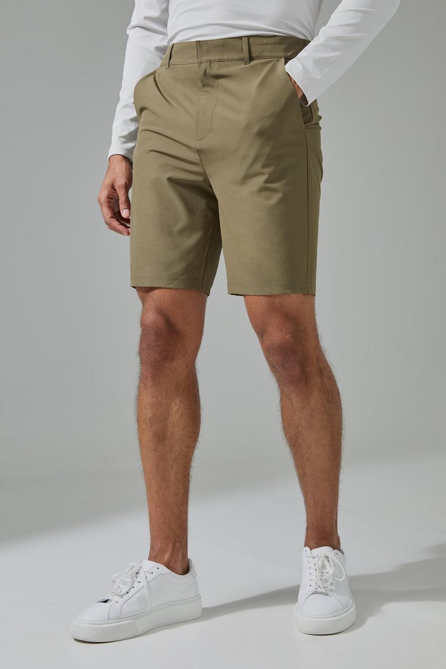 Khaki MAN Active Shorts (8,5&quot;) image number 1