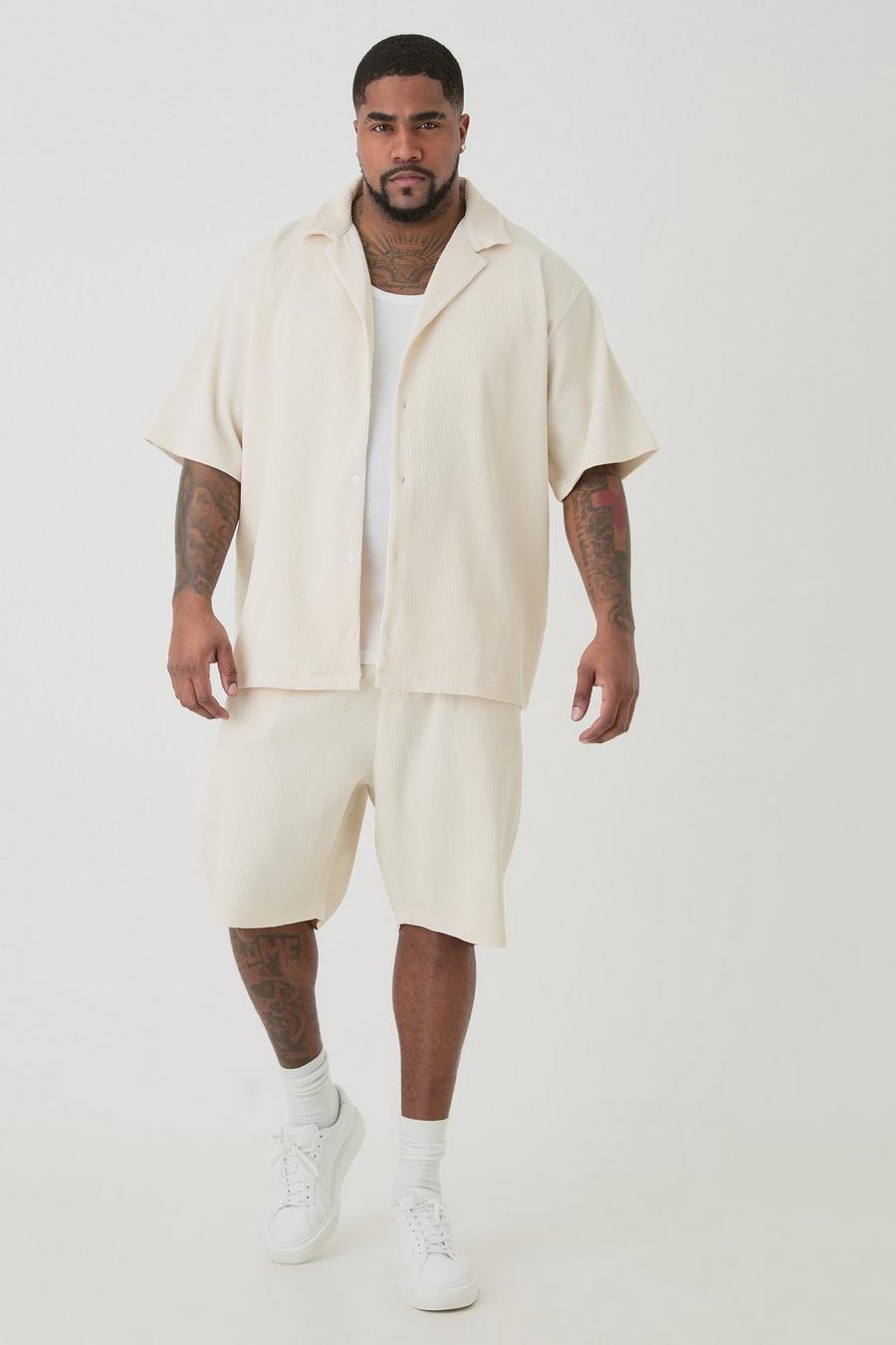 Ecru Plus Plisserad skjorta med bowlingkrage och shorts