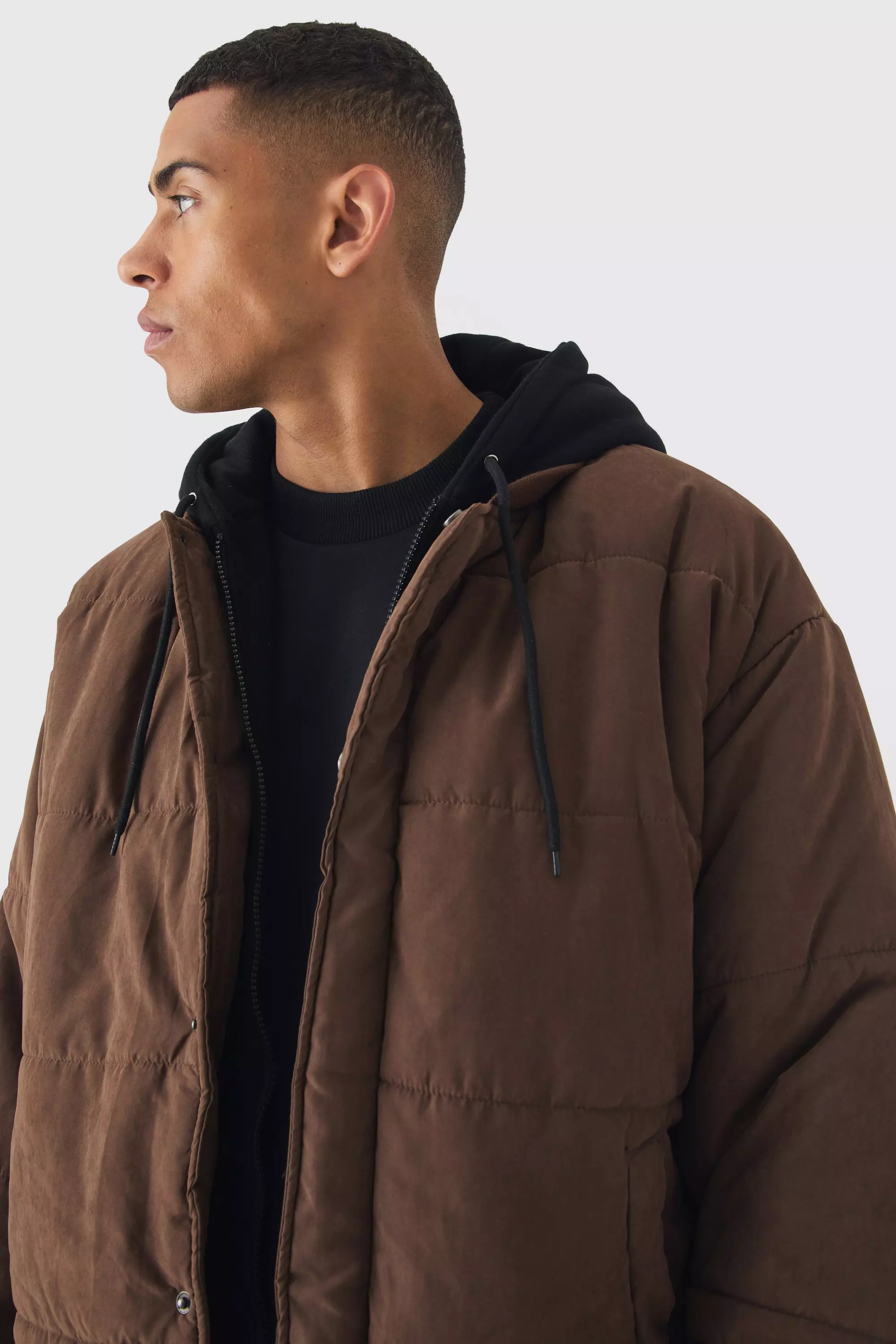 Quilted Hooded Faux Layer Bomber Jacket In Chocolate صورة بديلة