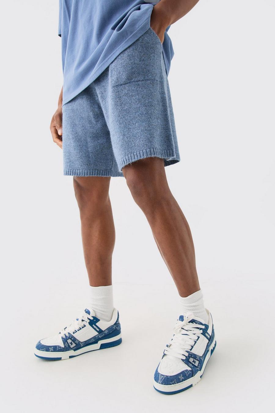 Lockere Strick-Shorts in Hellblau, Light blue